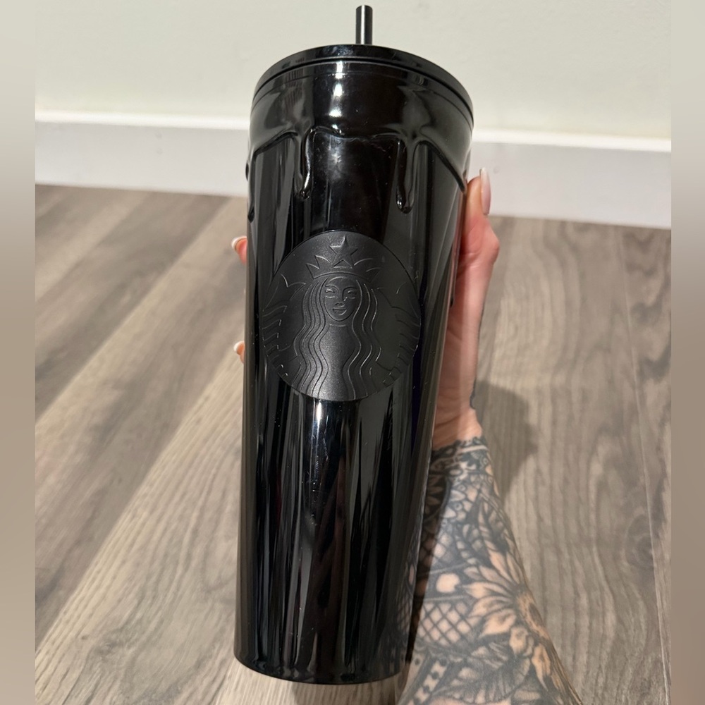 Starbucks 2024 Halloween black slime drip cup